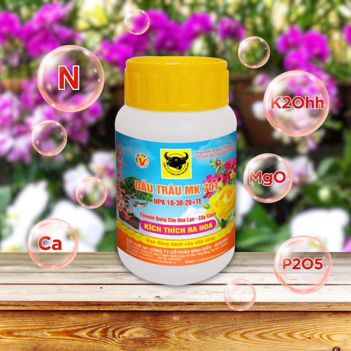 Phân bón lá đầu trâu 701 chai 100gr Phân bón lá đầu trâu 701 chai 100gr