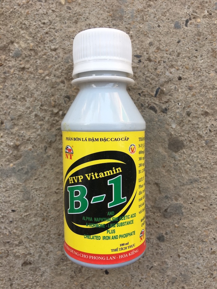 Phân bón lá hvp vitamin b1 chai 100ml